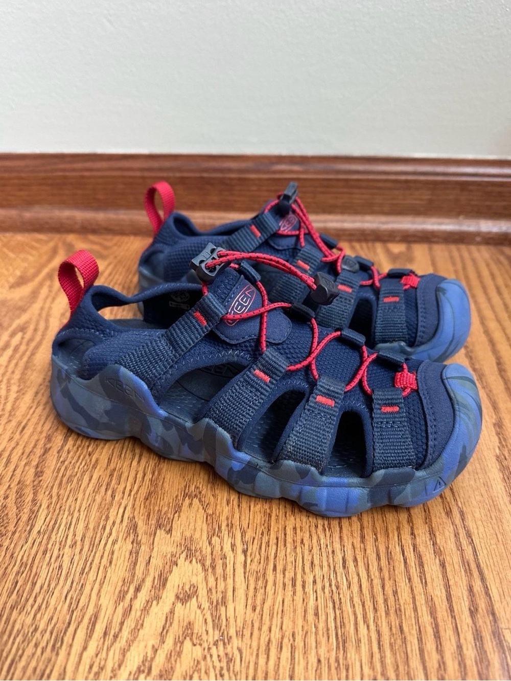 KEEN Hyperport H2 Lightweight Sandals Boys Size 3 Blue